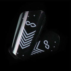Cikers Sports 非黑五 Black / Free Armour - Adult Football Shin Guards