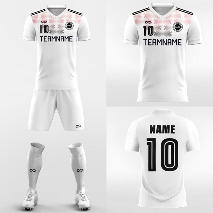white and black soccer jersey 